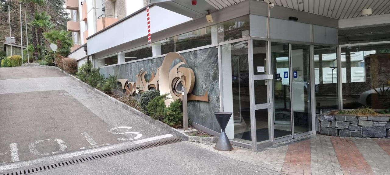 Relax-Lugano Lake 比索内 外观 照片