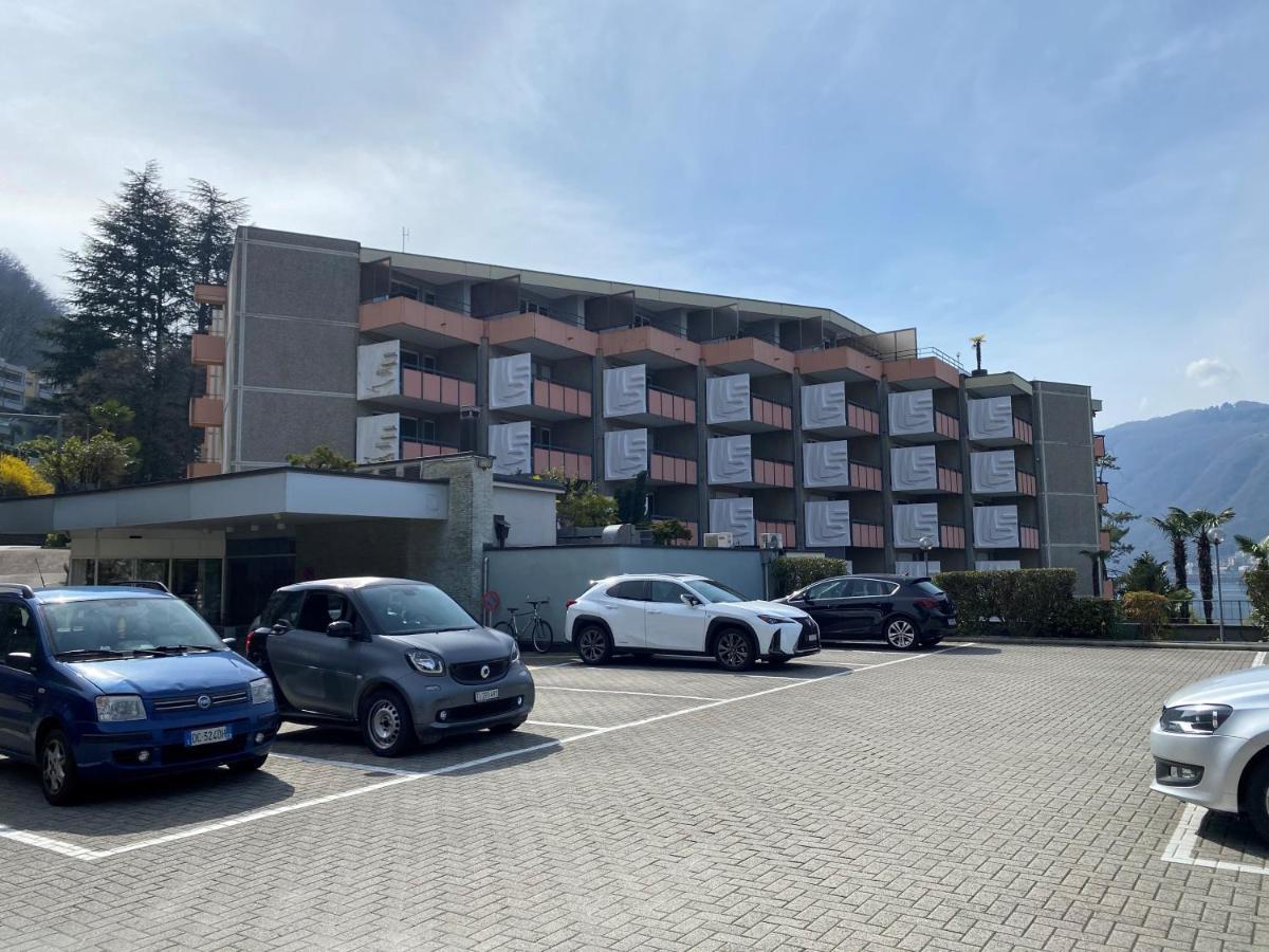 Relax-Lugano Lake 比索内 外观 照片