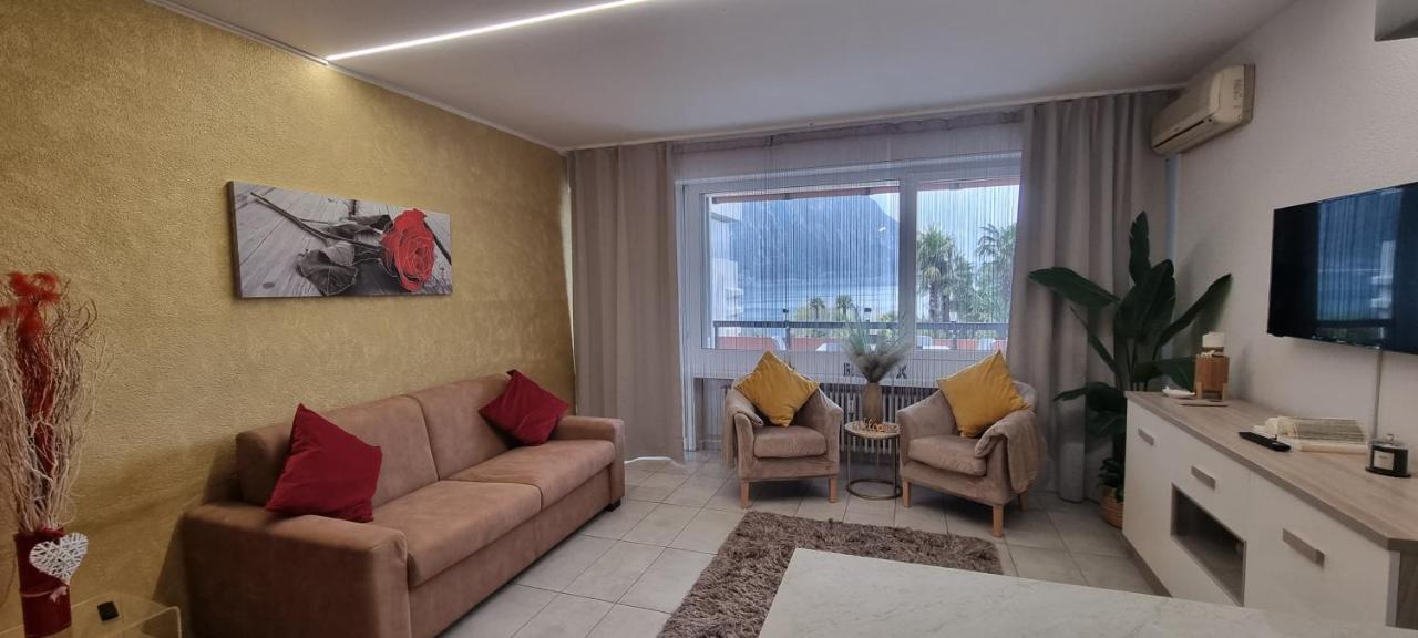 Relax-Lugano Lake 比索内 外观 照片