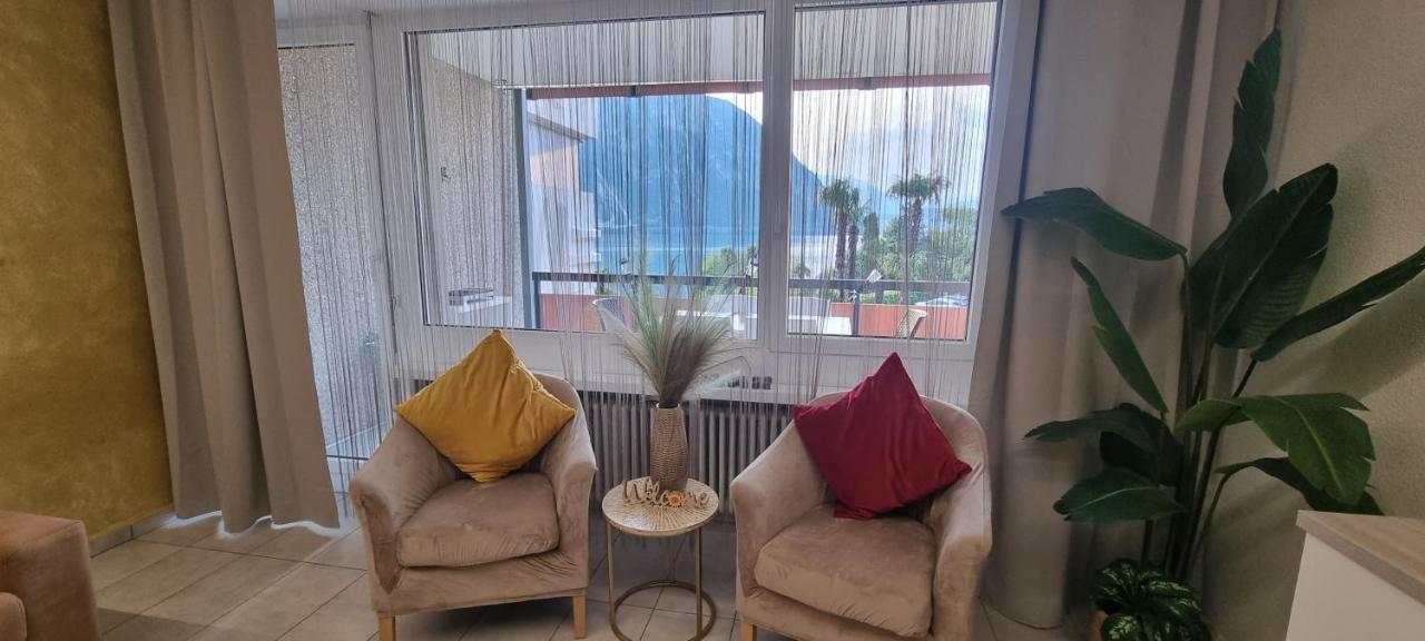 Relax-Lugano Lake 比索内 外观 照片